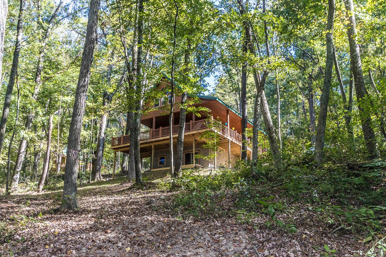 Hocking Hills Cabins & Resort Foxfire Logan Kültér fotó