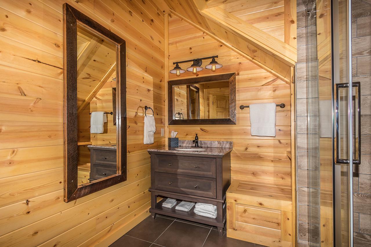 Hocking Hills Cabins & Resort Foxfire Logan Kültér fotó
