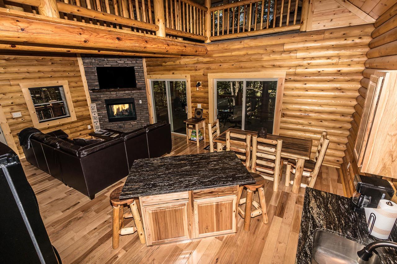 Hocking Hills Cabins & Resort Foxfire Logan Kültér fotó